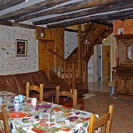 Sleeps 8 Pool *
