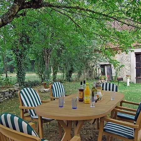 Sleeps 8 Pool * Thenon